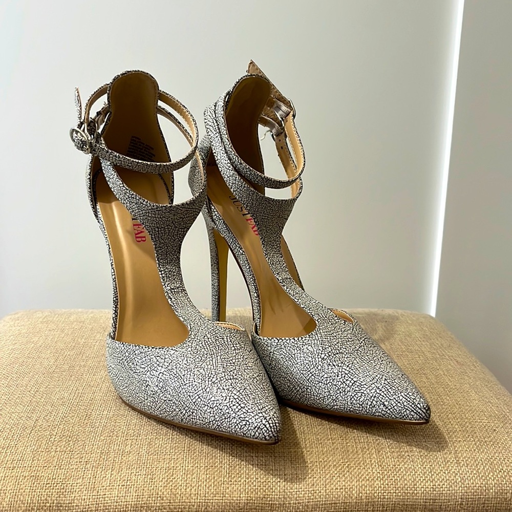 Black and white crackle heels with two adjustable straps 5 inches